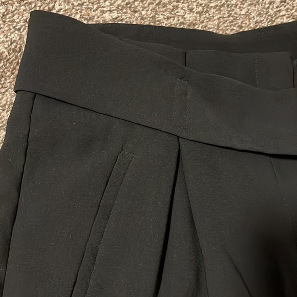 H&M short pants - Picture 3 of 5